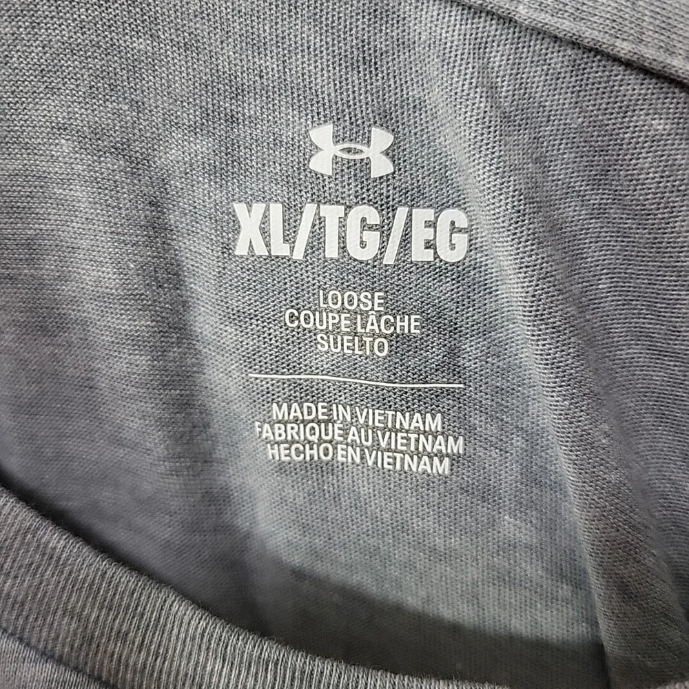 Under Armour good preowned